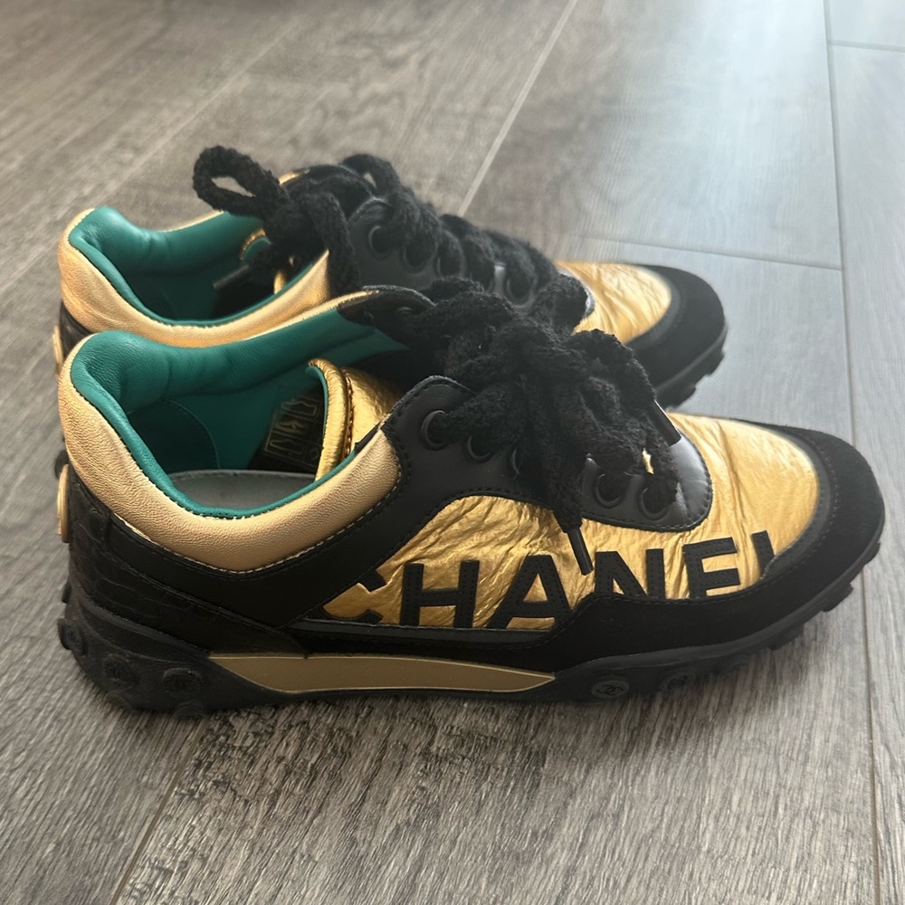 CHANEL Gold Trainers (Size 7)